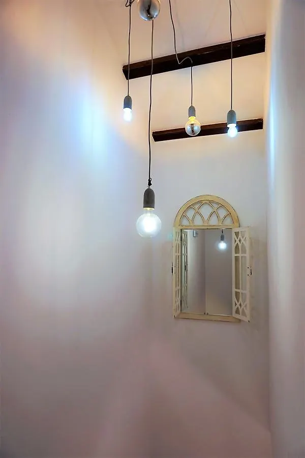 فيلا M&M House كالا رومانتيكا